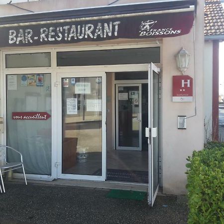 hôtel restaurant le chalet Cabariot Exterior foto